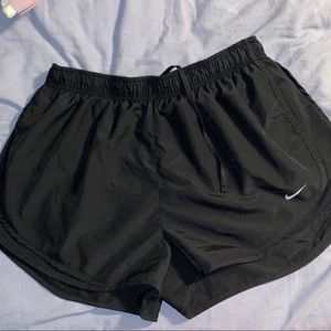 nike shorts XL